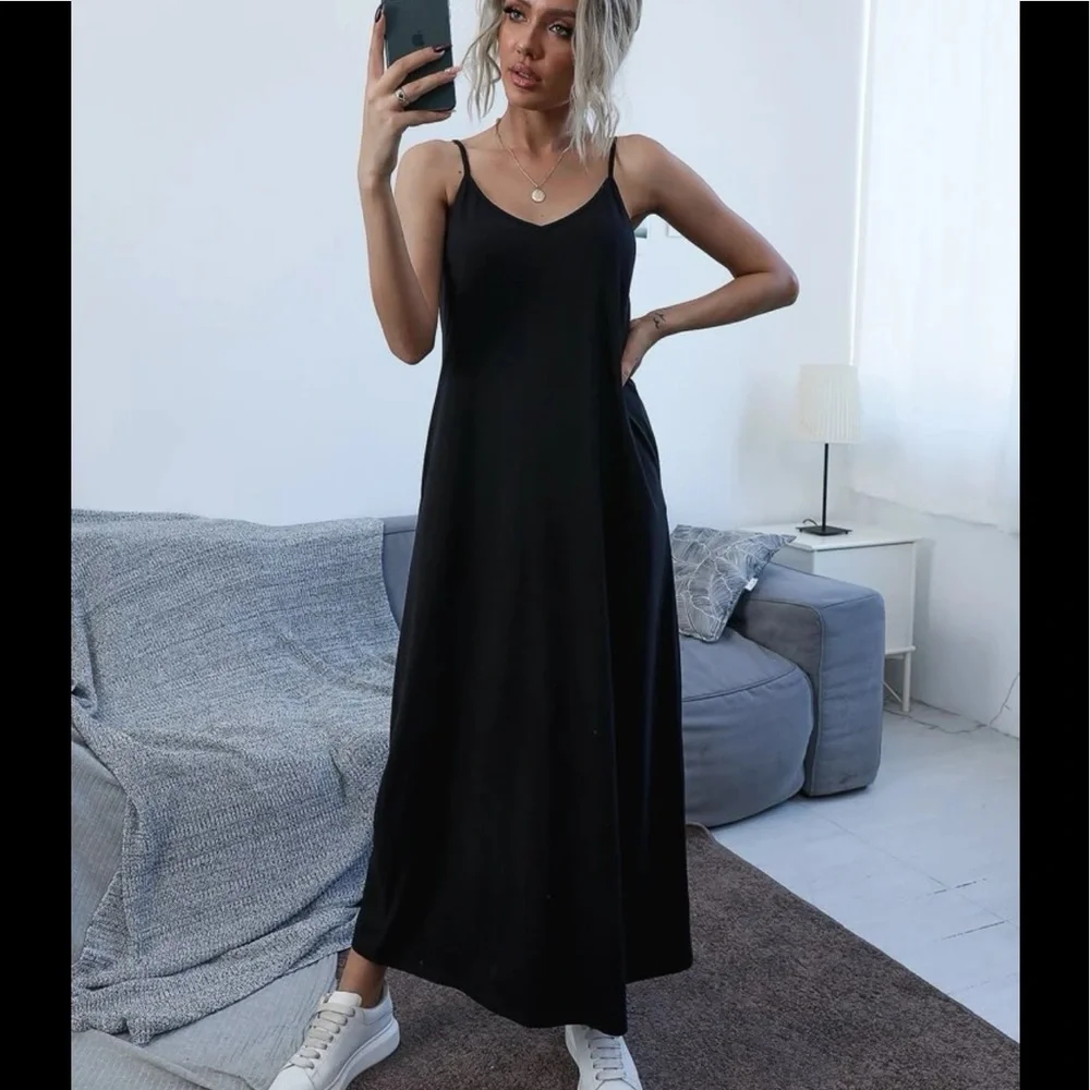 NWOT Slant pocket solid cami dress - Picture 7 of 9
